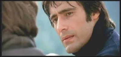 Quel acteur joue aux côtés de Gérard Lanvin dans le film "Les Spécialistes" ?