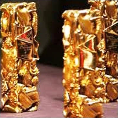 Quel acteur a re&ccedil;u trois C&eacute;sars au cours de sa carri&egrave;re pour ses r&ocirc;les de p&egrave;re perfide, de parrain de la mafia et de directeur de cabinet minist&eacute;riel ?