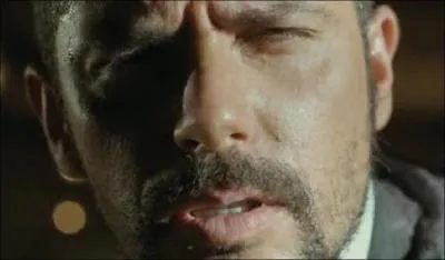 Qu'est-ce que Jesse James est toujours en train de citer ?