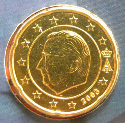 Quel est le nom du dessin majeur que l'on voit sur une pièce de monnaie, représentant par exemple un souverain ?