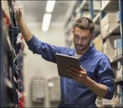 Quelle est la principale qualité d'un magasinier ?