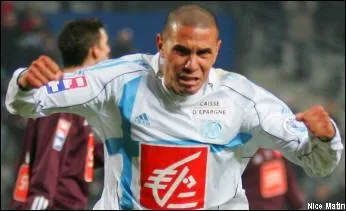 Arriv sur la Canebire avec une rputation de goleador acquise au FC Ble dans le championnat suisse, cet argentin n'a marqu que deux buts en 33 apparitions sous le maillot olympien :