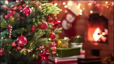 À quelle chanteuse doit-on "All I Want for Christmas Is You" sortie en 1994 ?