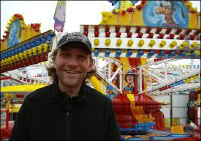 Sans jeu de mots, me voici !