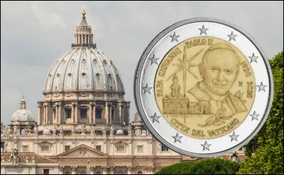 Une pièce commémorative du Vatican commémore le 100e anniversaire de la naissance du pape Jean-Paul II. En quelle année est-il né ?
