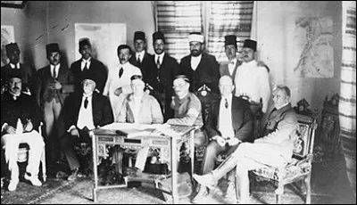 Que voulait interdire la commission King-Crane mise en place en 1919 en Palestine pour ne pas faire augmenter les tensions parmi la population composée de différentes confessions ?