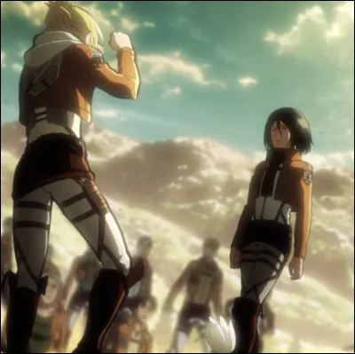 Lors du combat au corps à corps entre Mikasa et Annie, qui est sortie vainqueur ?