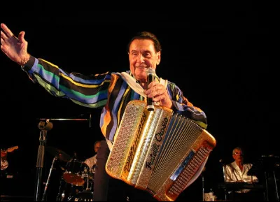 Qui est cet accordéoniste auteur de cette citation : ''Tout automobiliste capable de déplier et replier une carte routière est mûr pour apprendre à jouer de l'accordéon.'' ?