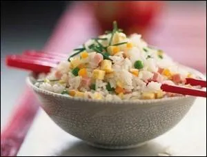 Lequel de ces riz est prpar avec une omelette ?