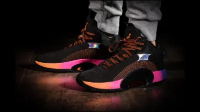 Quelle est cette paire qui a beaucoup été portée en NBA, notamment par Jayson Tatum et Zion Williamson ?