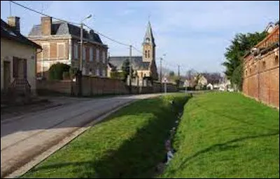 Nous partons maintenant dans les Hauts-de-France, à Brucamps. Village du Ponthieu, dans l'aire d'attraction Amiénoise, il se situe dans le département ...