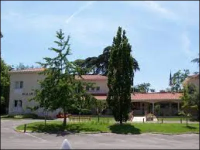 Meilhan sur-Garonne est un village néo-aquitain situé dans le département ...