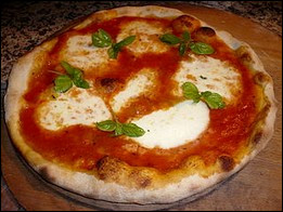 À quelle occasion fut créée la pizza Margherita aux couleurs de l'Italie ?