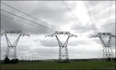 ''Miner'' de la cryptomonnaie consomme énormément d'électricité. Combien de watt/heure la Bitcoin en a-t-elle nécessité en 2017 ?