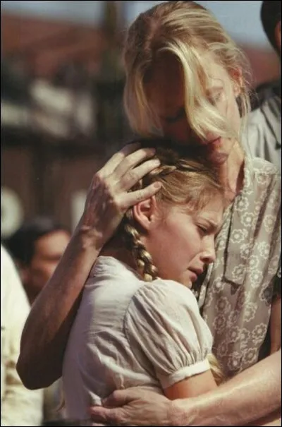 Katniss va dire au revoir à qui en premier lieu ?