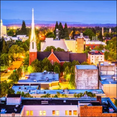 Quel &Eacute;tat des &Eacute;tats-Unis, surnomm&eacute; l�&Eacute;tat du Castor, dont la capitale est Salem, abrite la technopole de Silicon Forest ?