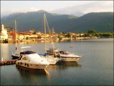 Dans laquelle de ces villes françaises le Soleil se lèvera-t-il en premier lieu ?