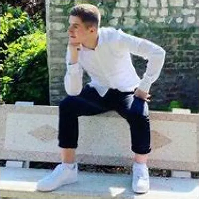 Sur quel jeu vidéo a-t-il créé "la Team Croûton" ?