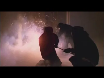 Quel acteur est à l'affiche du film "Le Solitaire" ?