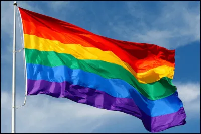 À quelle chanson appartiennent ces paroles : "Il aura grandi calmement, le garçon / Jusqu'à cinq ans, jusqu'à l'école / Ou bien sûr quelques garnements se moqueront / En le traitant de fils de folle" ?