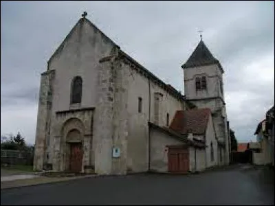 Voici l'église Saint-Bénilde, à Saint-Genès-du-Retz. Village Puydômois, il se situe dans l'ex région ...