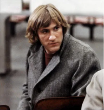 Dans quel film Gérard Depardieu est-il un chômeur ?
