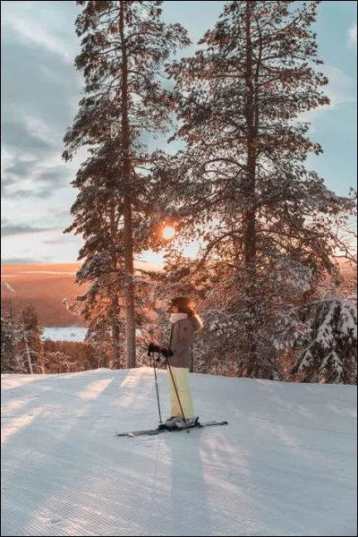 Sur quel continent la boisson Dr Pepper a-t-elle été commercialisée en premier, en décembre 1885 ?