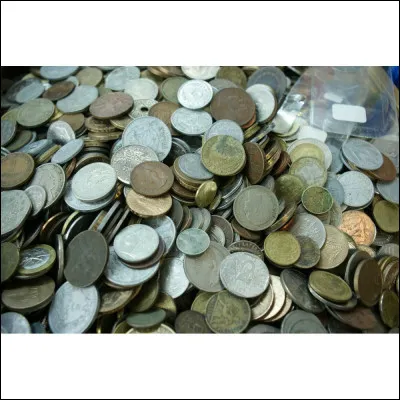 Avant la mise en place de l'euro, la monnaie de la Grèce était-elle le drachme ?