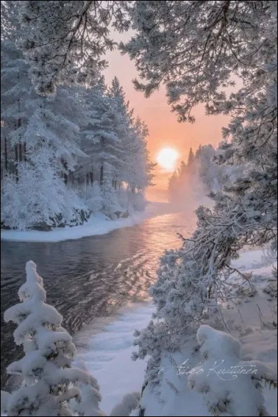 Quel est l'oppos&eacute; polaire de la Vierge ?