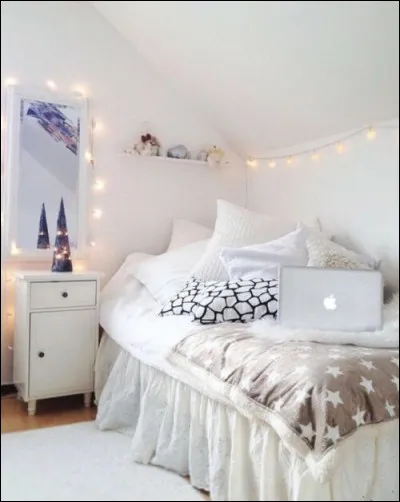 Ta chambre est souvent plus :