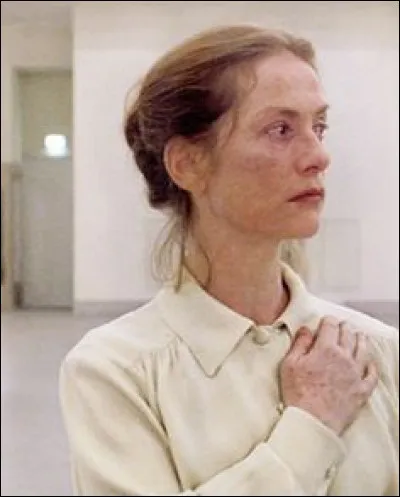 Dans quel film Isabelle Huppert a-t-elle une relation destructrice avec un de ses étudiants ?