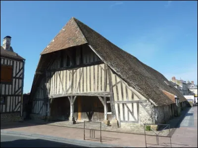 Dans quel département verrez-vous les halles de Dives-sur-Mer ?