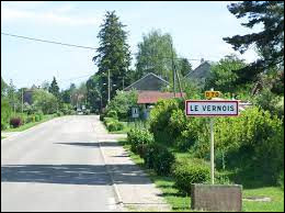 Le Vernois est un village Jurassien situé dans l'ex région ...