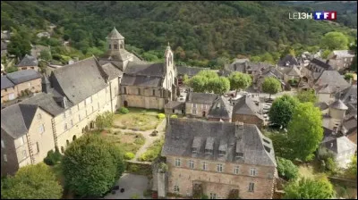 Dans quel département verrez-vous le village d'Aubazines ?