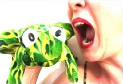 Que signifie l'expression ''Manger la grenouille'' ?