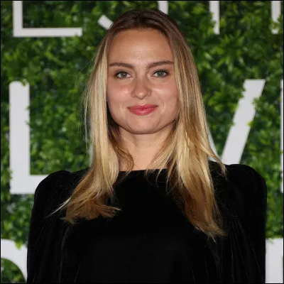 À quelle émission Aurélie Pons a déjà participé ?