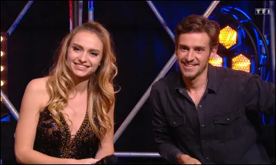 Comment se prénomment ses deux surs ?