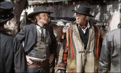Dans "Pat Garrett et Billy le Kid", Garrett (James Coburn), sur l'ordre du gouverneur Wallace (Jason Robards) part à la poursuite de Billy. C'est un film de ...