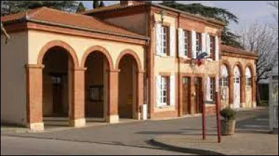 Commune occitane, dans l'arrondissement de Muret, Grazac se situe dans le département ...