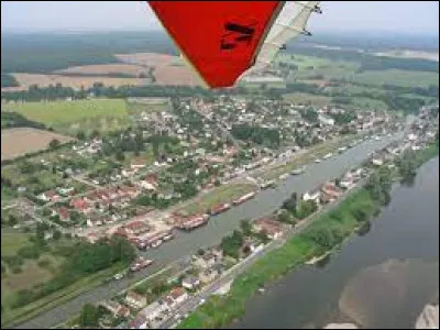 Commune Berrichonne, Marseilles-lès-Aubigny se situe en région ...