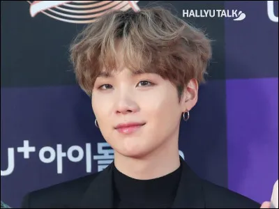 Quel est son statut dans le groupe ?