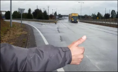 En France, est-ce que cette activité est autorisée sur les autoroutes ?