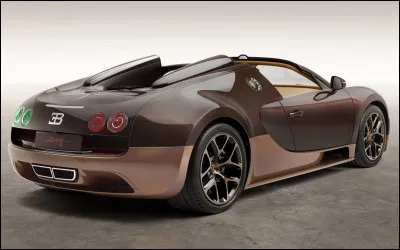 Non mais regardez les feux de cet engin : on dirait qu'elle a les yeux ... ! [Trouvez le modèle !]