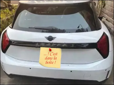 On va peut-être en faire une scène...
[Trouvez le nom du modèle !]