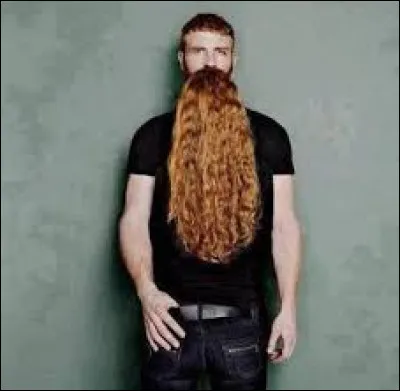 Dans le jeu de cartes du "barbu" quelle carte est le barbu ?