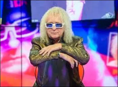 Complétez le titre de cette chanson : "Un train...