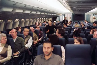 Quel est ce film psychologique de 2005 qui raconte l'angoisse d'une mère ne retrouvant plus son enfant au réveil durant un vol ?