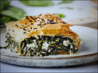 Dans quel pays le spanakòpita est-il un plat traditionnel ?