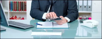 Commune de 2 000 habitants du d&eacute;partement de la Manche, connue pour sa f&ecirc;te annuelle de la carotte :