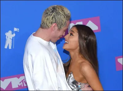 Lequel de ses ex est mort ?